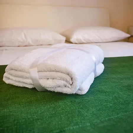 Lulu Apartment *